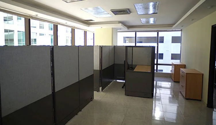 ALQUILER DE OFICINA EN CALLE 52 Y ELVIRA MÉNDEZ