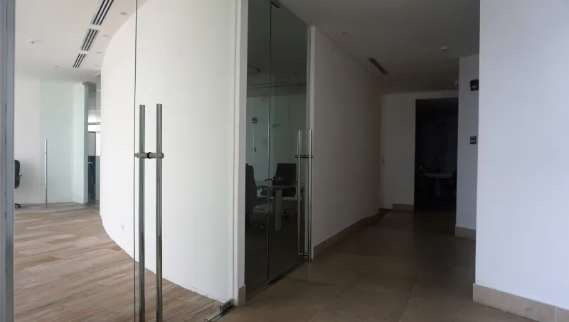 VENTA O ALQUILER DE OFICINA EN OBARRIO