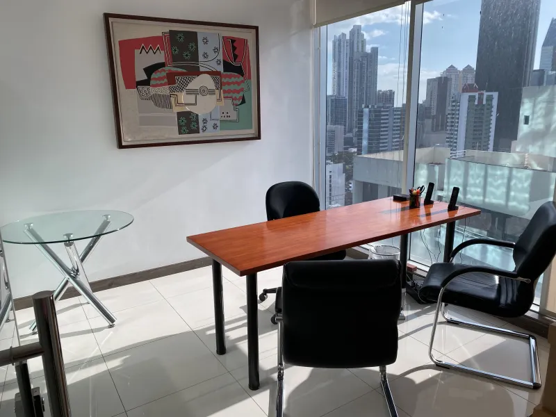 VENTA DE OFICINA EN AVE. SAMUEL LEWIS