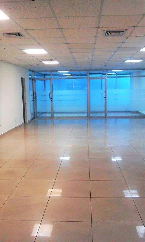 ALQUILER DE OFICINA EN CALLE AQUILINO DE LA GUARDIA